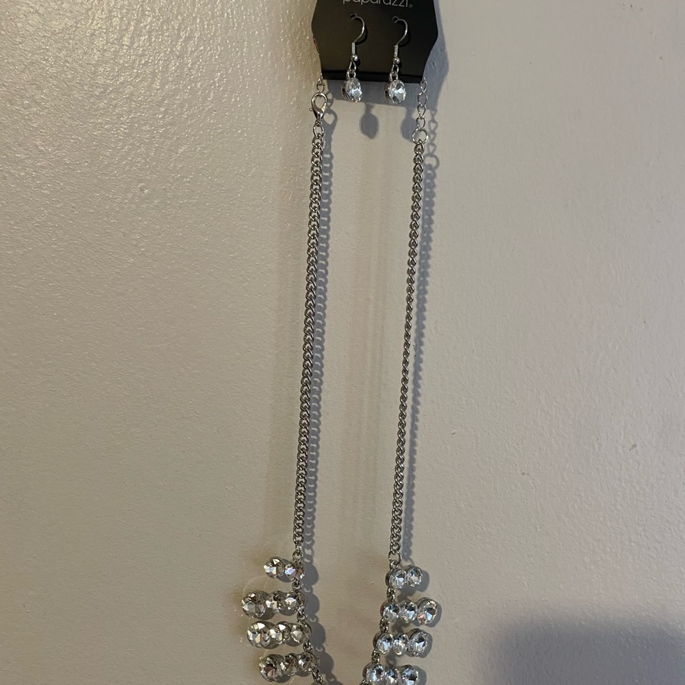 Jewell necklace